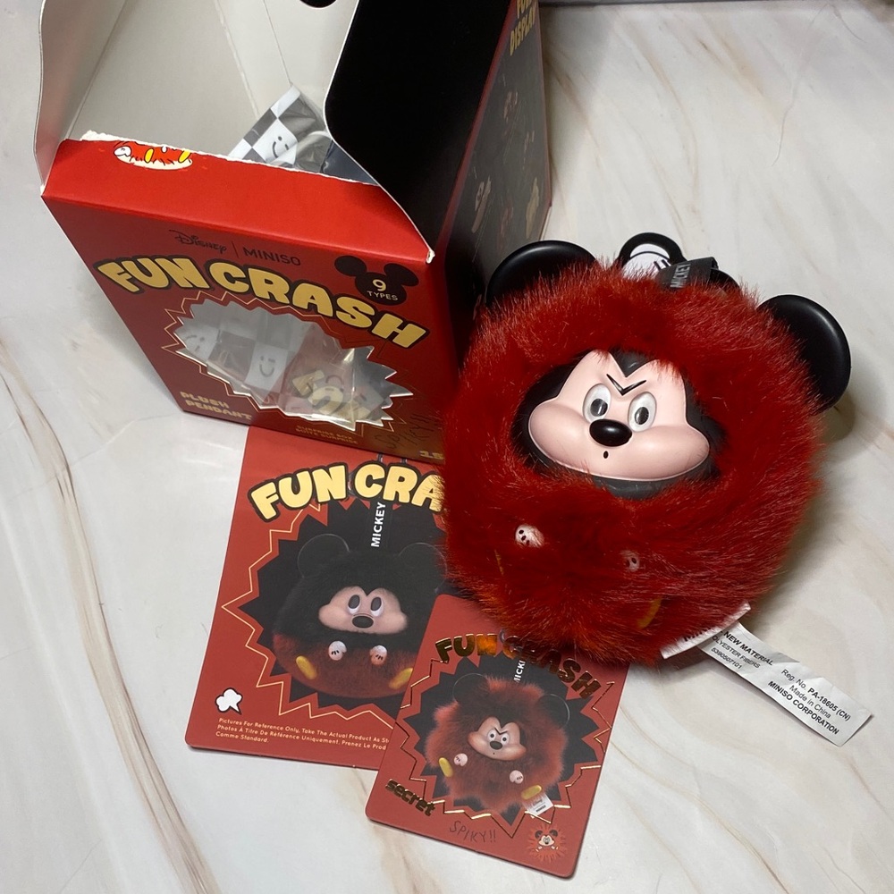 MINISO Disney SECRET Mickey Fun Crash Plush Pendant Blind Box : Spiky Mickey